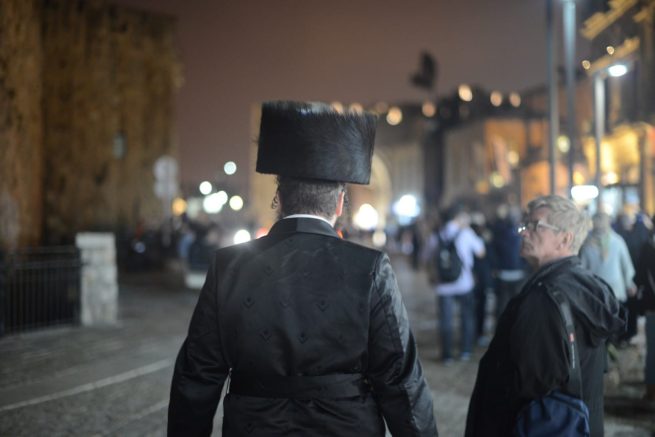 Next to the old city in jerusalem Jaffa gate at evening