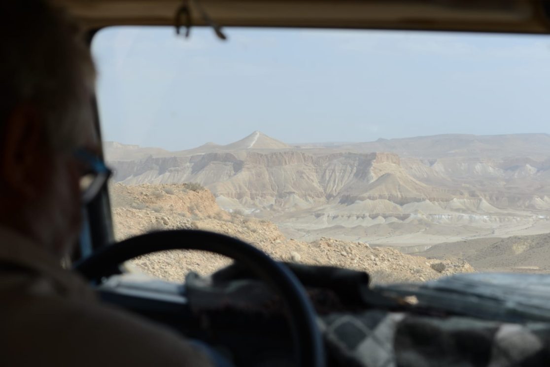 Zin valley Negev desert Israel Arthur du Mosch landrover 4X4 tour