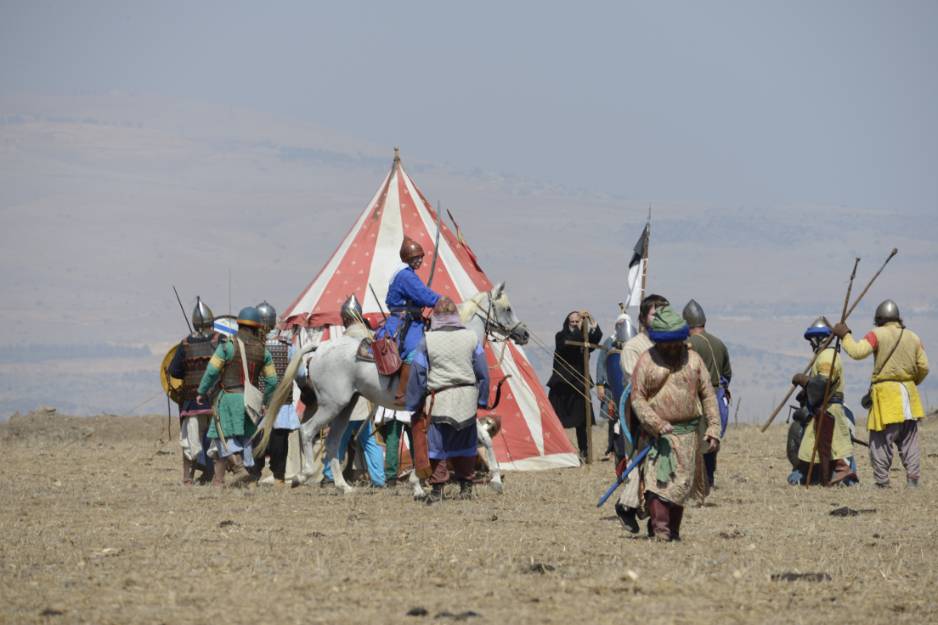 crusaders knights camp battle