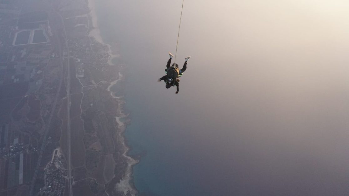 Paradive sky diving general view