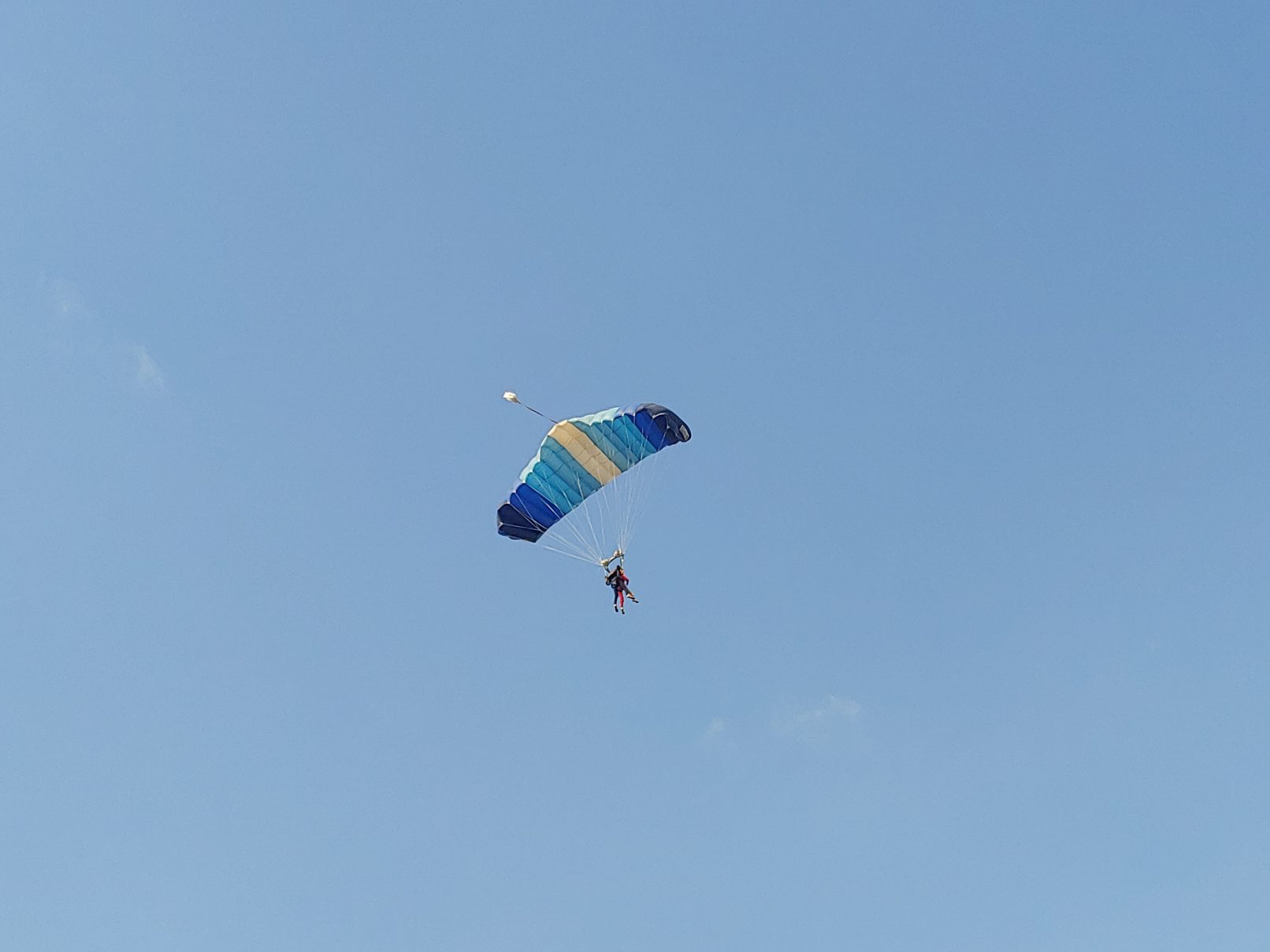 Skydiving at Paradive club