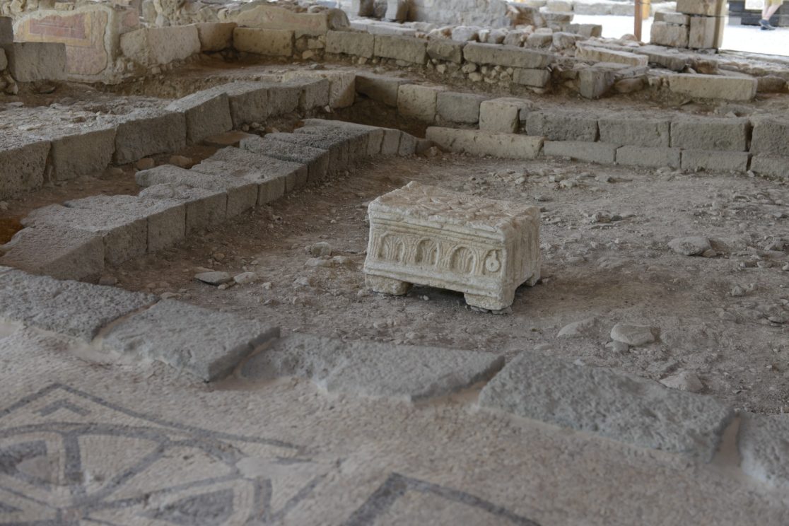 Magdala synagogue Rosette stone